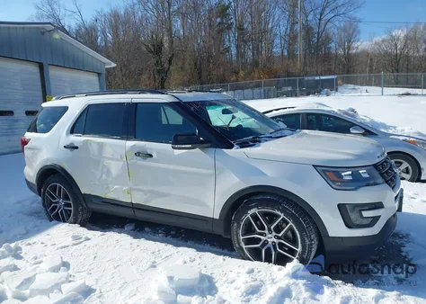 2016 Ford Explorer Sport z USA, uszkodzony, nr VIN 1FM5K8GT5GGB09954